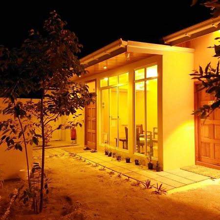 Отель Ayira Maldives Фериду Экстерьер фото